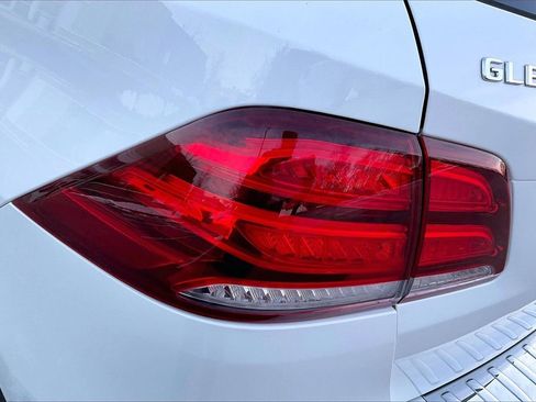 Used 2018 Mercedes-Benz GLE 350 4MATIC image 22