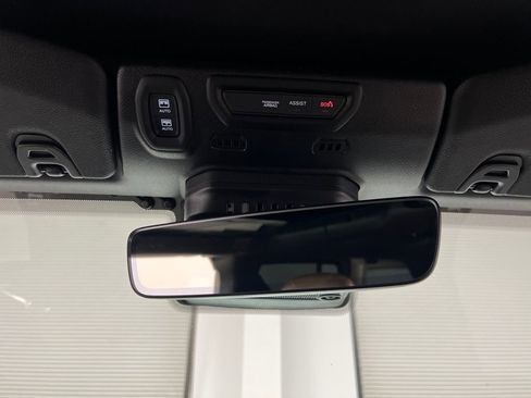 Used 2022 Jeep Wrangler Unlimited Sahara w/ Cold Weather Group image 60