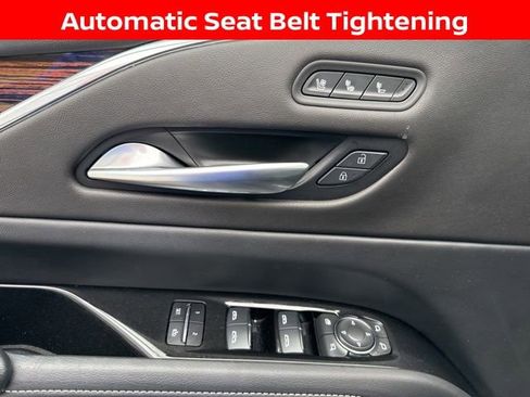 Used 2024 Cadillac Escalade Premium Luxury image 10