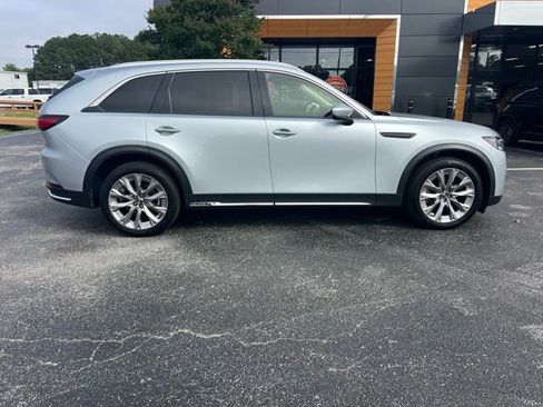 Used 2024 MAZDA CX-90 3.3 Turbo w/ Premium Package AWD/4WD image 2