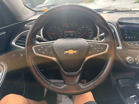 Used 2019 Chevrolet Malibu RS w/ LPO, Convenience Package 1 FWD image 25