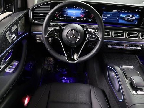 Certified 2026 Mercedes-Benz GLS 450 4MATIC image 16