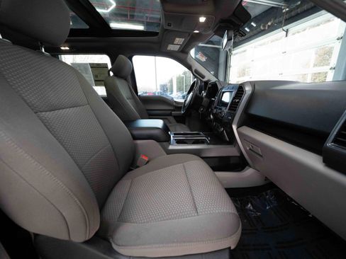 Used 2019 Ford F150 XLT w/ Equipment Group 302A Luxury image 26