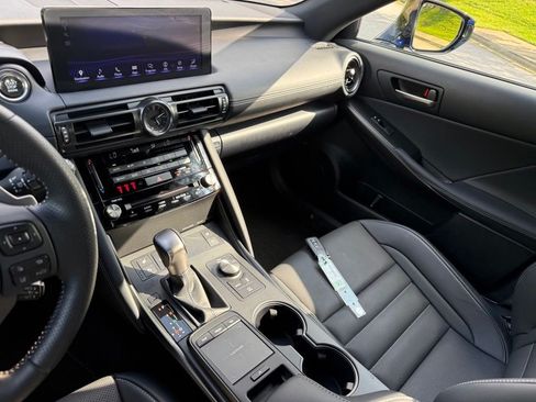 Certified 2025 Lexus IS 350 F Sport w/ Navigation Package RWD image 34