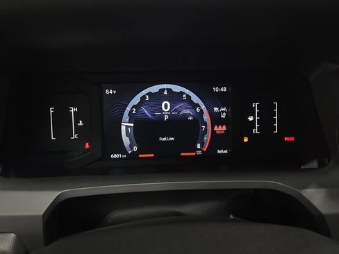 Certified 2025 Toyota Tacoma SR5 AWD/4WD image 16