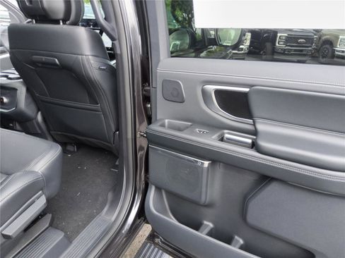 New 2026 Ford Expedition Max Platinum w/ Stealth Performance Package AWD/4WD image 22