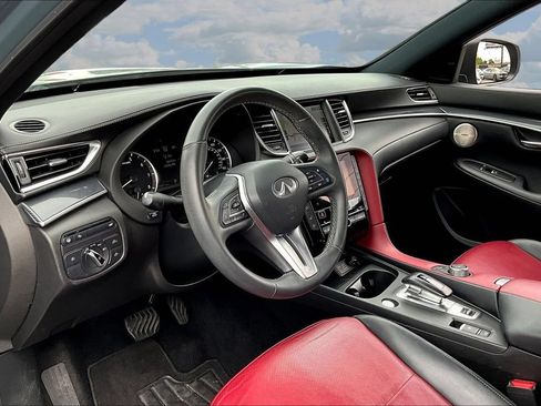 Used 2023 INFINITI QX50 Sport FWD image 17