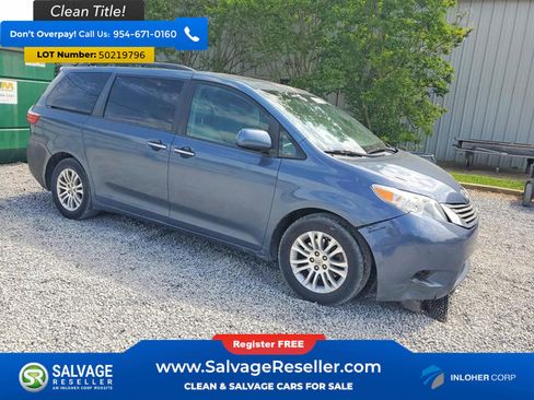 Used 2016 Toyota Sienna XLE FWD image 5