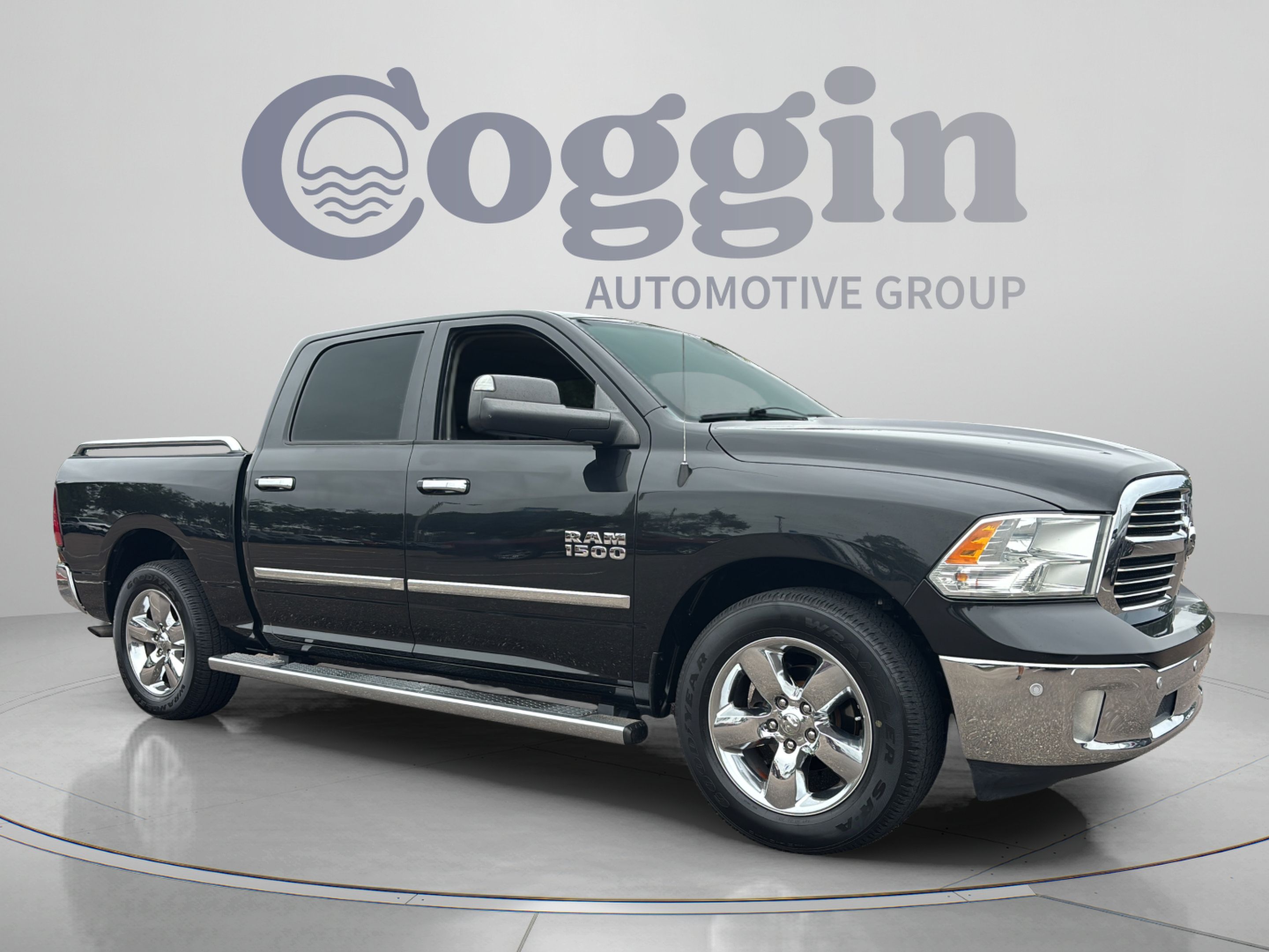 Used 2015 RAM 1500 Lone Star RWD image 7