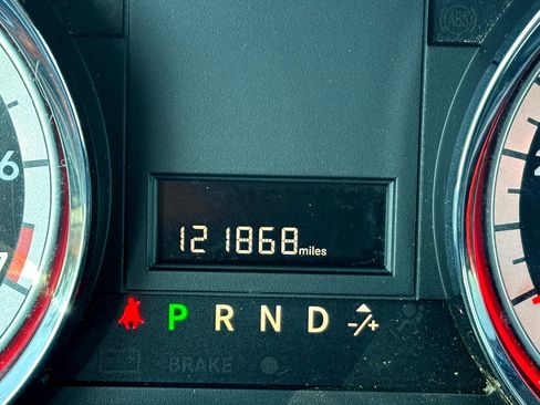 Used 2020 Dodge Grand Caravan SXT image 12