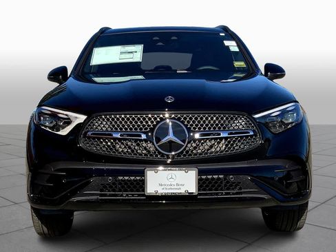 Used 2026 Mercedes-Benz GLC 300 4MATIC image 3