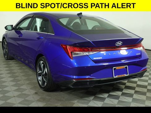 Used 2023 Hyundai Elantra Limited FWD image 8