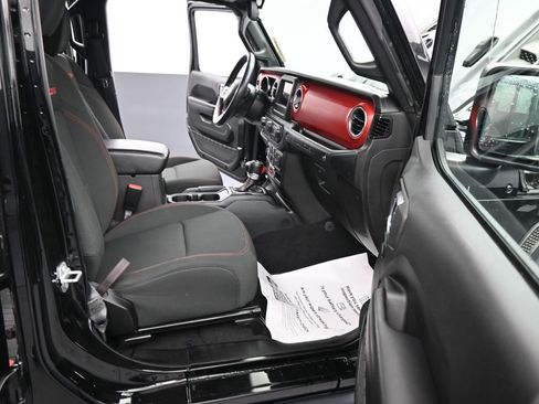 Used 2021 Jeep Wrangler Unlimited Rubicon image 24