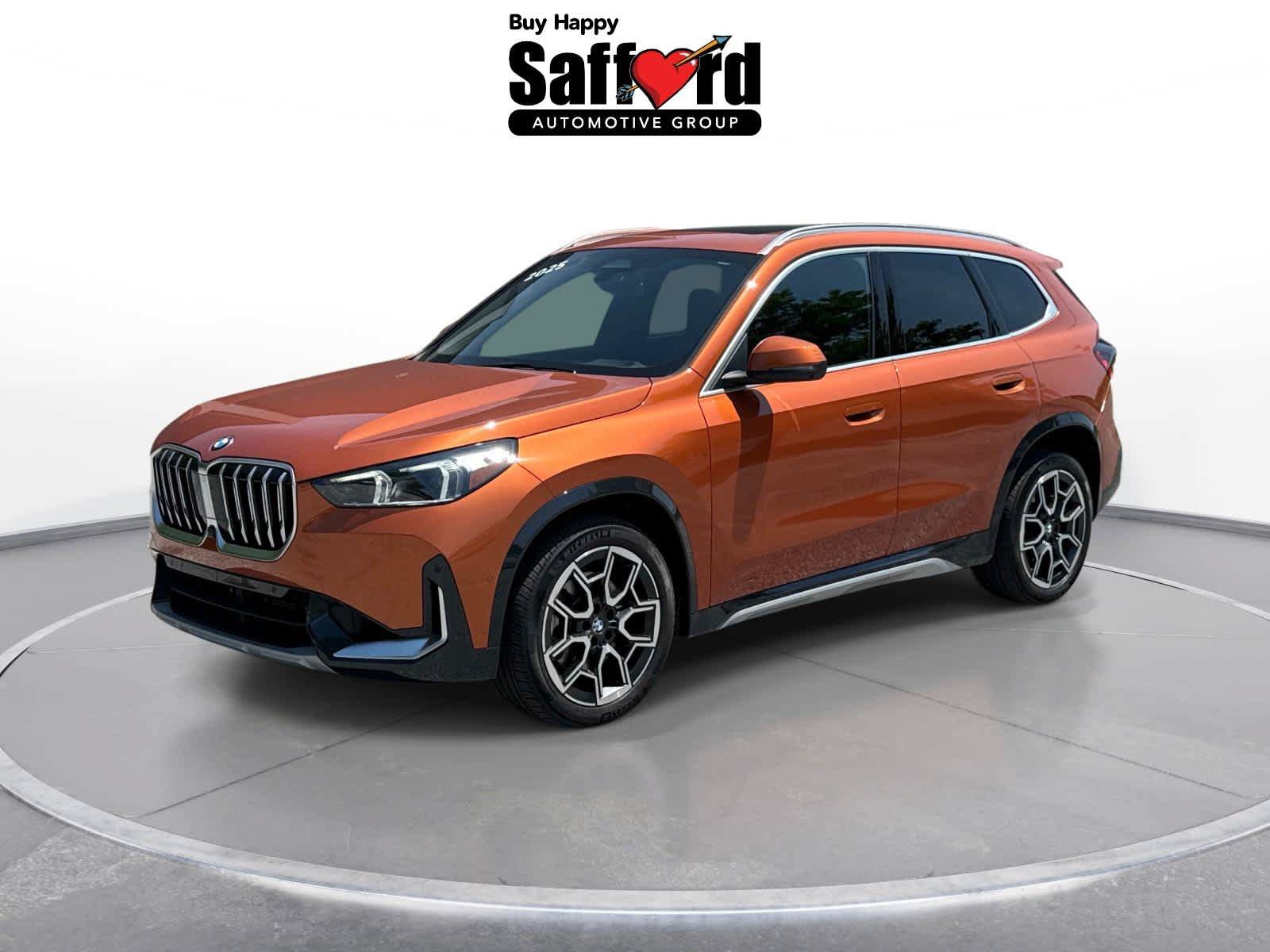 Used 2025 BMW X1 xDrive28i AWD/4WD image 1