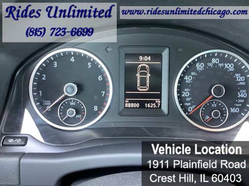 Used 2017 Volkswagen Tiguan SEL FWD image 18