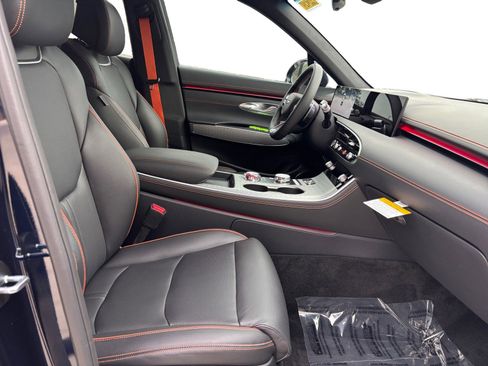 New 2026 Genesis GV70 2.5T Sport Prestige image 15