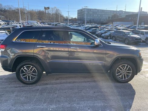 Used 2020 Jeep Grand Cherokee Limited image 7
