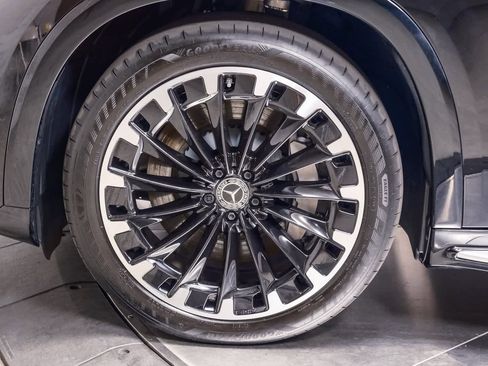 Used 2025 Mercedes-Benz EQS 580 4MATIC SUV image 10