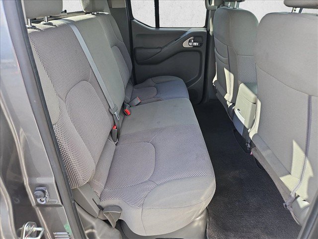 Used 2018 Nissan Frontier SV RWD image 18