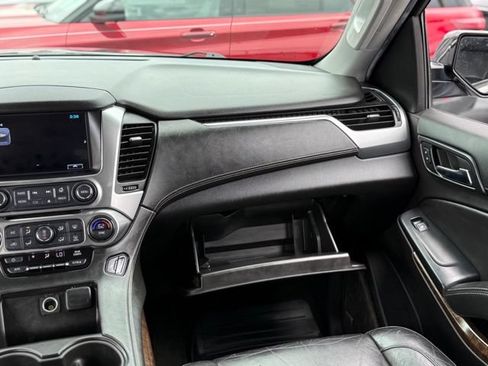 Used 2017 Chevrolet Tahoe LT w/ Luxury Package AWD/4WD image 30