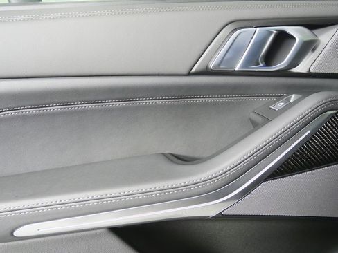 Used 2026 BMW X5 M60i image 15