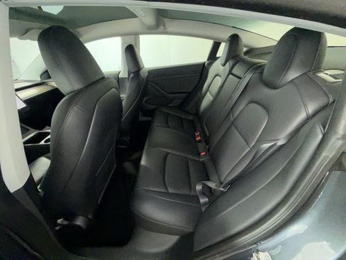 Used 2023 Tesla Model 3 Performance image 25