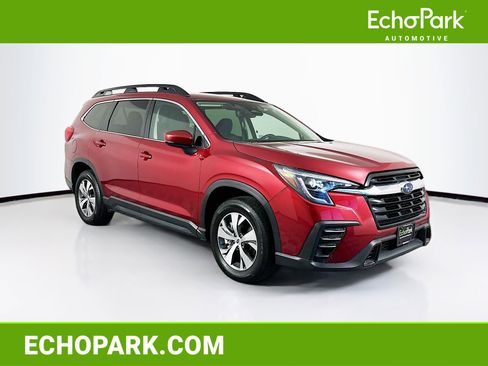 Used 2025 Subaru Ascent Premium image 1