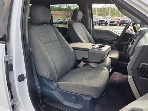 Used 2017 Ford F150 XLT image 19