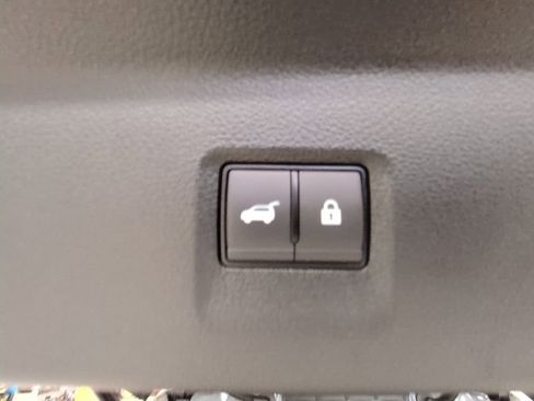 Used 2026 INFINITI QX60 Pure w/ Cargo Package image 30