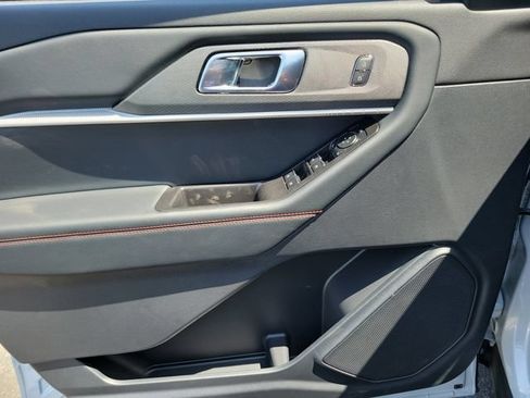 New 2026 Ford Explorer ST-Line RWD image 19