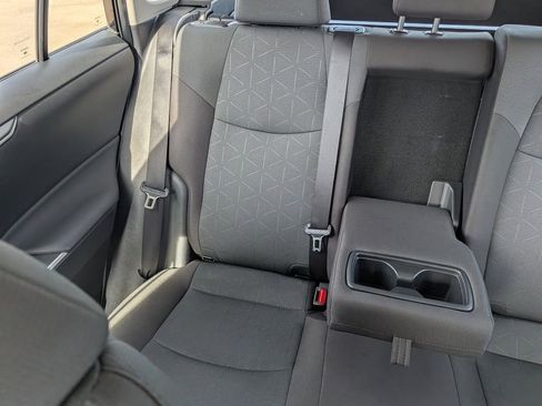 Used 2025 Toyota RAV4 XLE w/ Convenience Package image 32