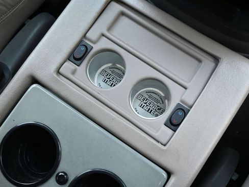 Used 2006 Ford E-150 and Econoline 150 RWD image 19