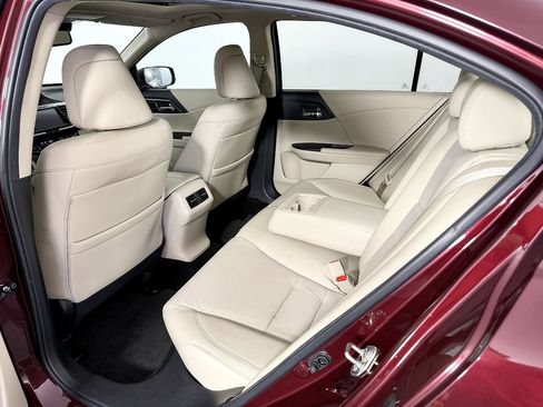 Used 2016 Honda Accord EX-L image 35