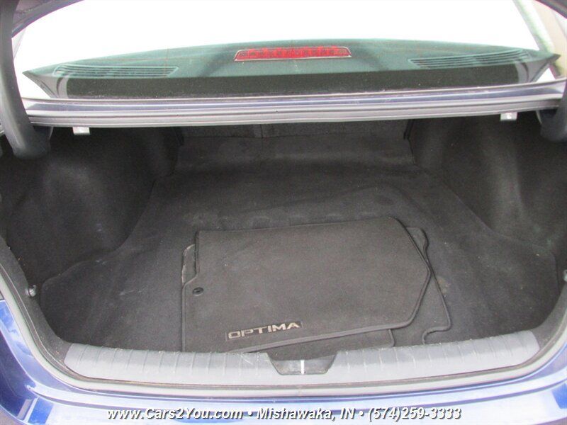 Used 2018 Kia Optima LX FWD image 15