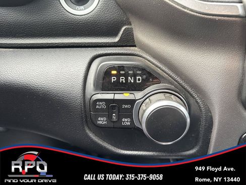 Used 2019 RAM 1500 Big Horn AWD/4WD image 14