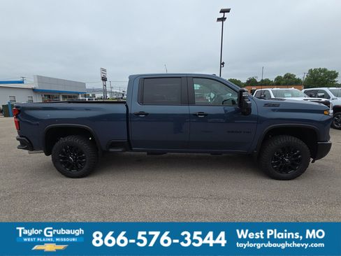 New 2026 Chevrolet Silverado 2500 LT w/ Trail Boss Package AWD/4WD image 10