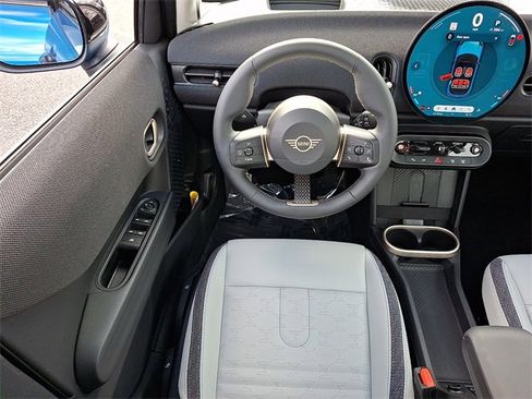 Used 2025 MINI Cooper S image 11