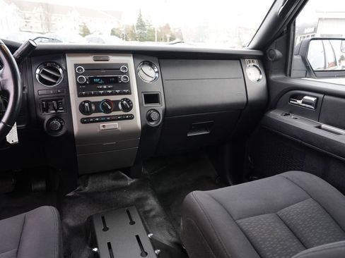 Used 2017 Ford Expedition EL XL image 20