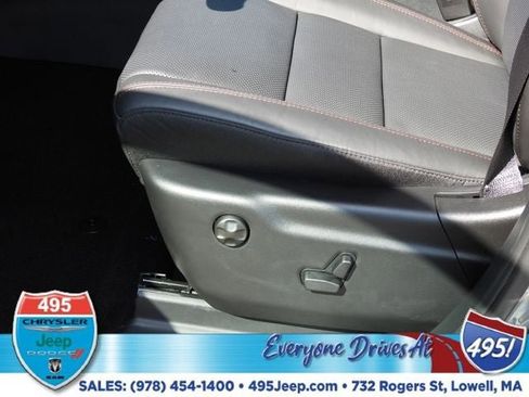 New 2026 Dodge Durango GT image 17