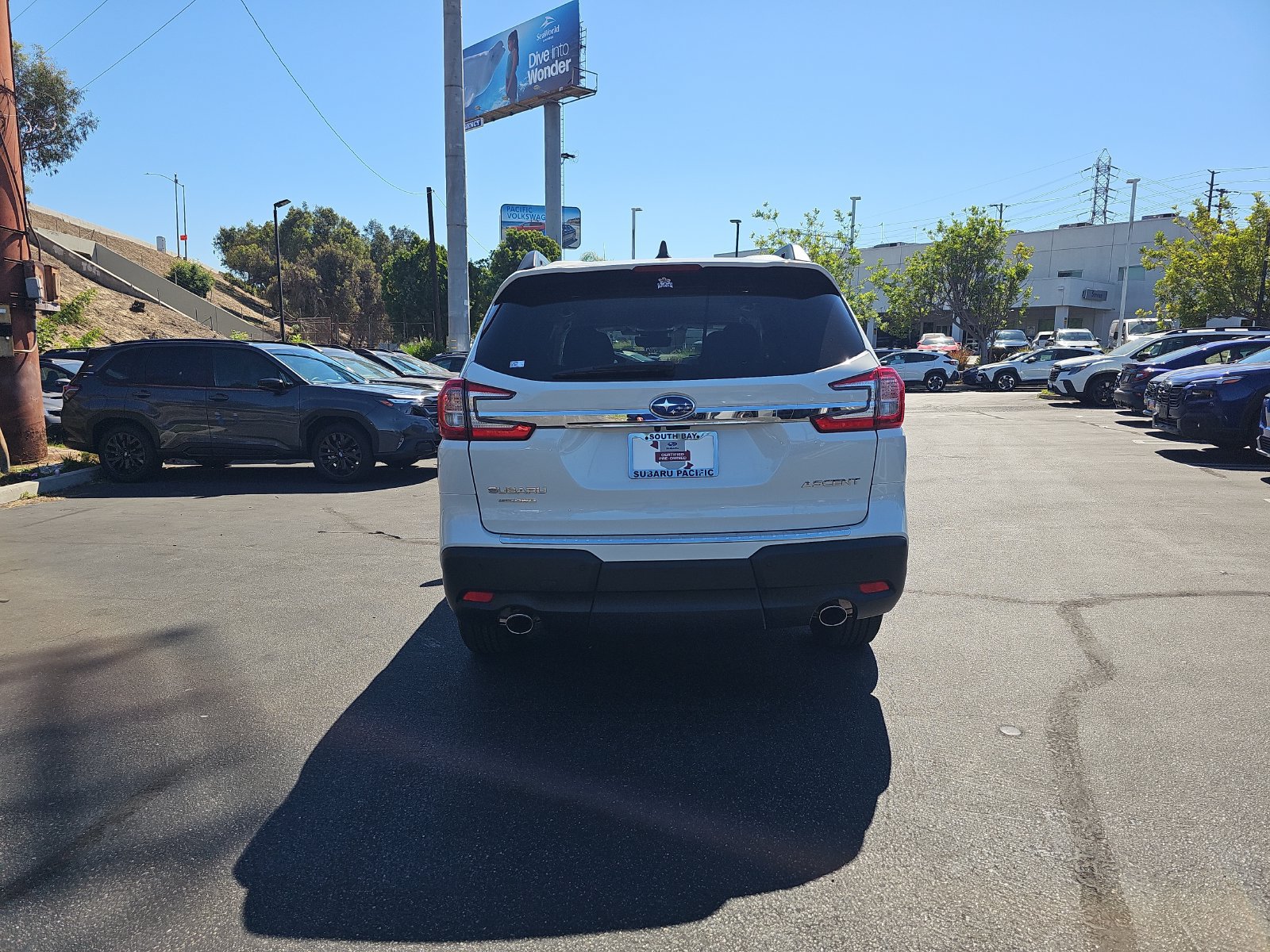 Used 2025 Subaru Ascent Premium AWD/4WD image 6