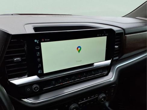 Used 2024 Chevrolet Silverado 2500 High Country w/ High Country Premium Package image 28