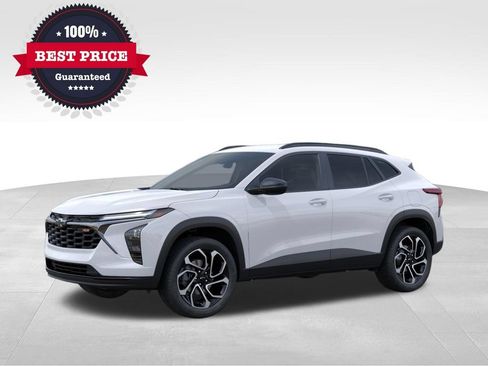 New 2026 Chevrolet Trax RS w/ Driver Confidence Package FWD image 2