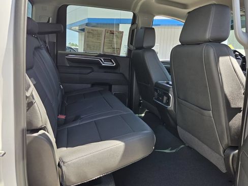 Certified 2024 Chevrolet Silverado 2500 LTZ w/ LTZ Convenience Package AWD/4WD image 20
