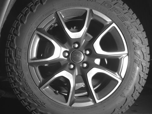 Used 2025 Jeep Compass Trailhawk AWD/4WD image 14