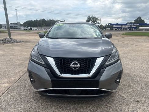 Used 2024 Nissan Murano SV image 3