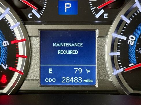 Used 2019 Toyota 4Runner 4WD image 11