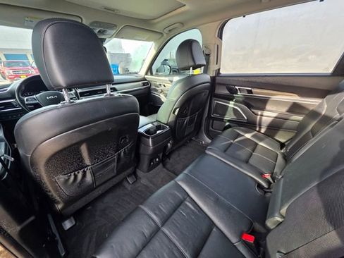 Used 2022 Kia Telluride SX image 11