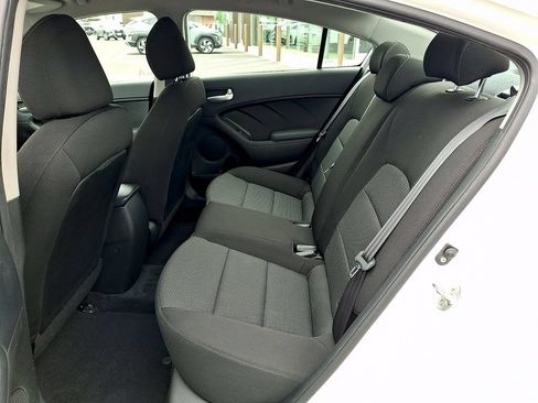 Used 2017 Kia Forte LX FWD image 15
