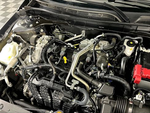 Certified 2024 Nissan Altima 2.5 SV w/ SV Premium Package FWD image 31