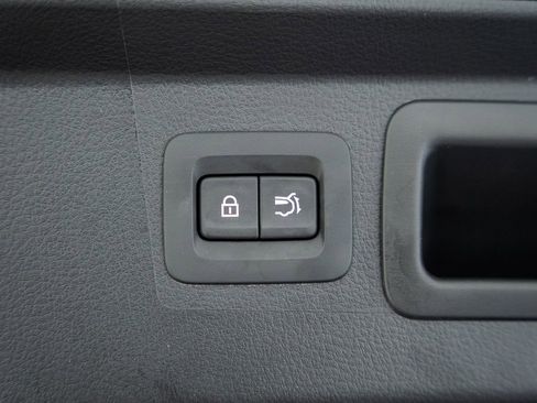 Used 2025 MAZDA CX-50 AWD 2.5 S w/ Premium Package image 13